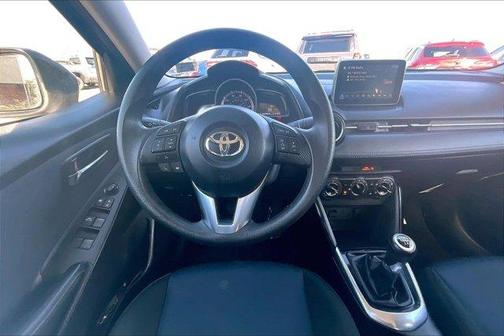 2017 Toyota Yaris iA Base