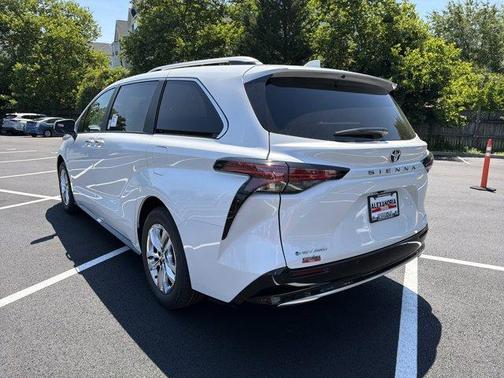 2026 Toyota Sienna Limited