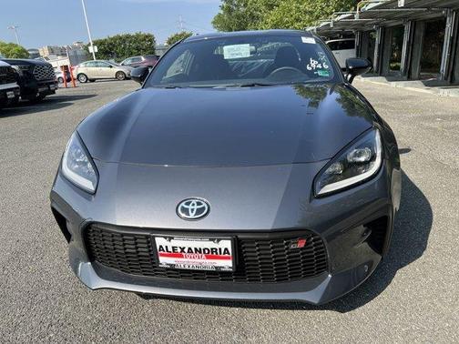 2025 Toyota GR86 Premium