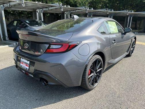 2025 Toyota GR86 Premium