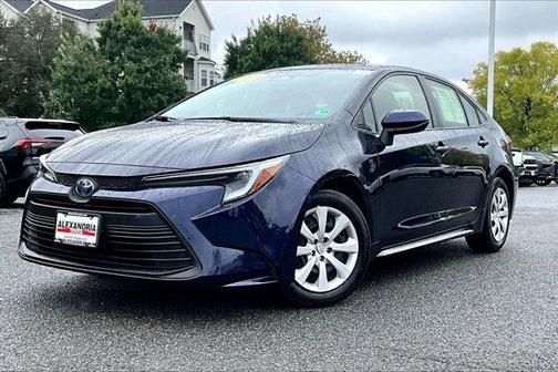 2025 Toyota Corolla Hybrid LE