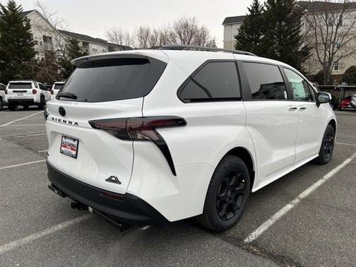 2026 Toyota Sienna Woodland Edition
