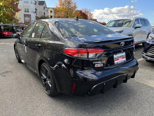 2026 Toyota Corolla Hybrid SE