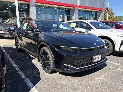 Black 2026 Toyota Crown Platinum