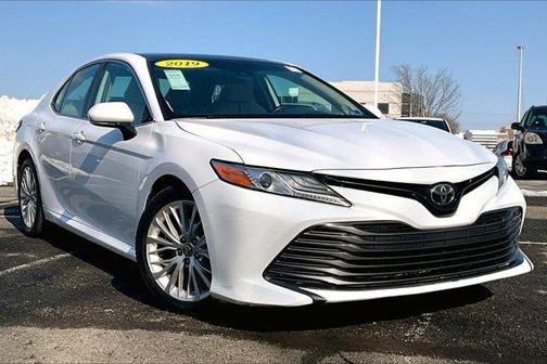 2019 Toyota Camry XLE
