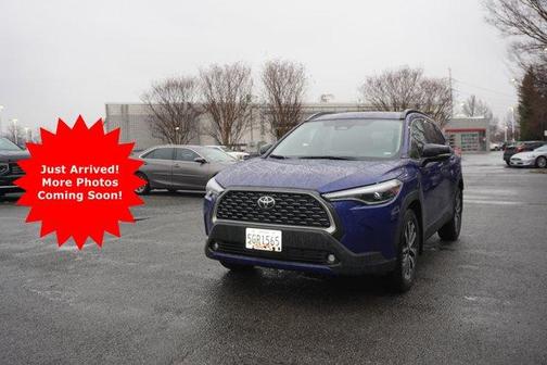 2025 Toyota Corolla Cross XLE