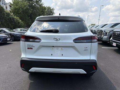 Wind Chill Pearl 2026 Toyota Corolla Cross LE