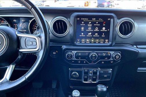 Granite Crystal Clearcoat Metallic 2022 Jeep Wrangler Unlimited Sahara