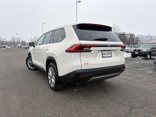 2024 Toyota Grand Highlander 