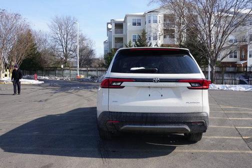 2024 Toyota Grand Highlander 