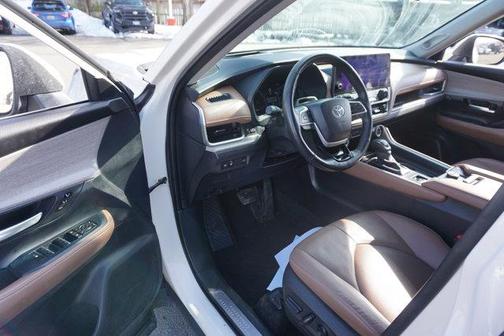 2024 Toyota Grand Highlander 