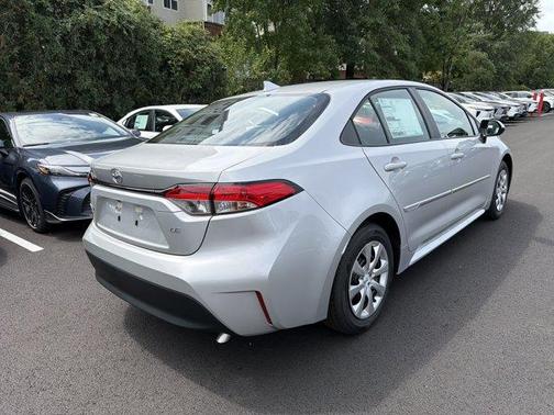 Classic Silver Metallic 2026 Toyota Corolla LE