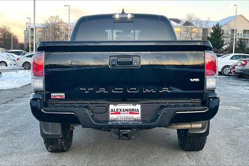 2022 Toyota Tacoma TRD Off Road