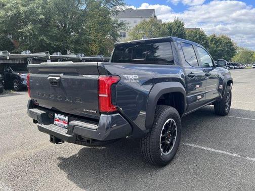 2025 Toyota Tacoma Hybrid TRD Off Road