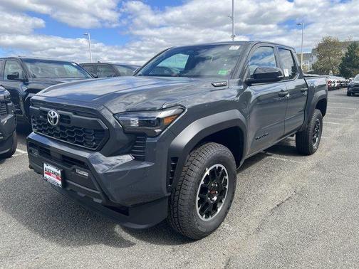 2025 Toyota Tacoma Hybrid TRD Off Road