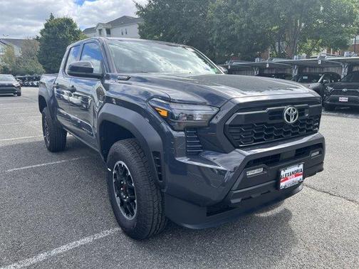2025 Toyota Tacoma Hybrid TRD Off Road