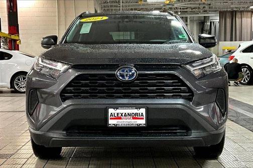 2024 Toyota RAV4 Hybrid LE