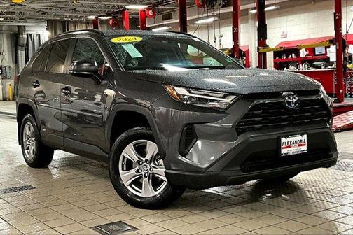 2024 Toyota RAV4 Hybrid LE