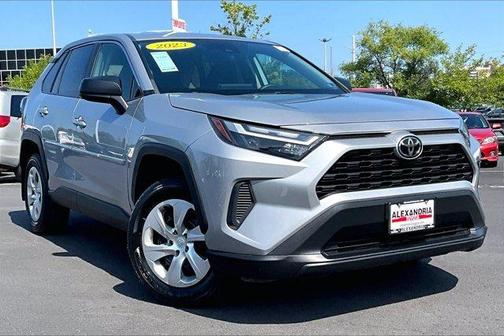 2023 Toyota RAV4 LE