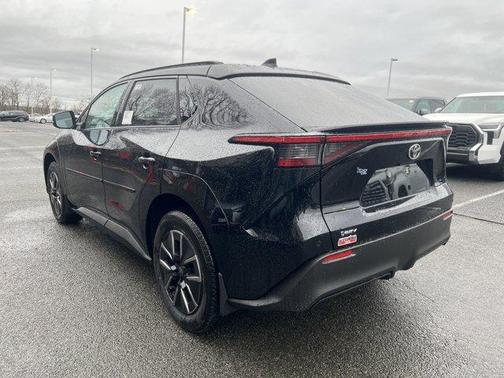 2026 Toyota bZ XLE PLUS