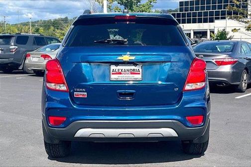 Pacific Blue Metallic 2020 Chevrolet Trax LT