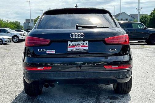 2016 Audi Q3 2.0T Prestige