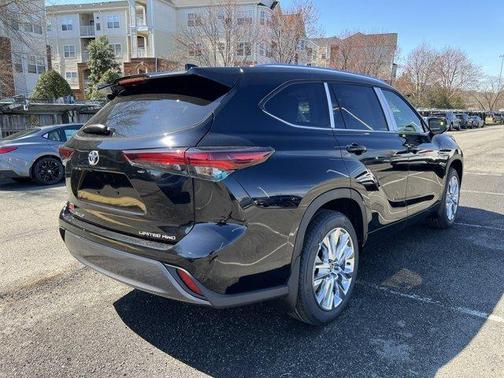 2026 Toyota Highlander Limited