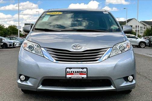 2015 Toyota Sienna XLE