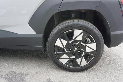 Cyber Gray Metallic 2024 Hyundai KONA SEL
