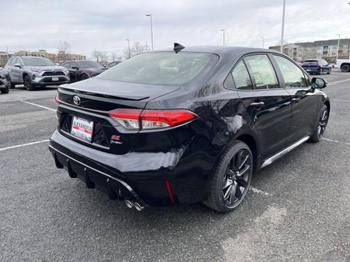 2026 Toyota Corolla Hybrid SE