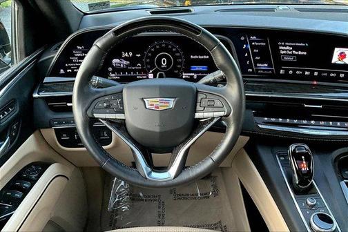 2024 Cadillac Escalade ESV Premium Luxury
