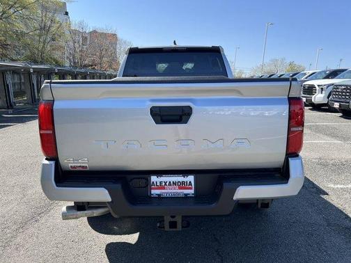 2025 Toyota Tacoma SR5