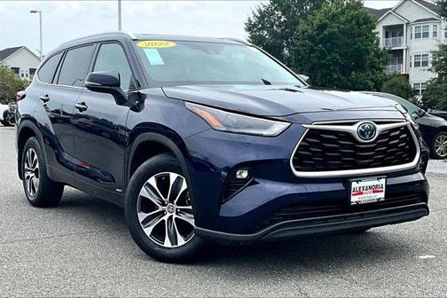 2022 Toyota Highlander Hybrid 
