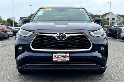 2022 Toyota Highlander Hybrid 