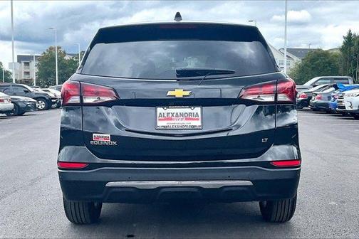Mosaic Black Metallic 2023 Chevrolet Equinox 2LT