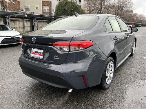 2025 Toyota Corolla Hybrid LE
