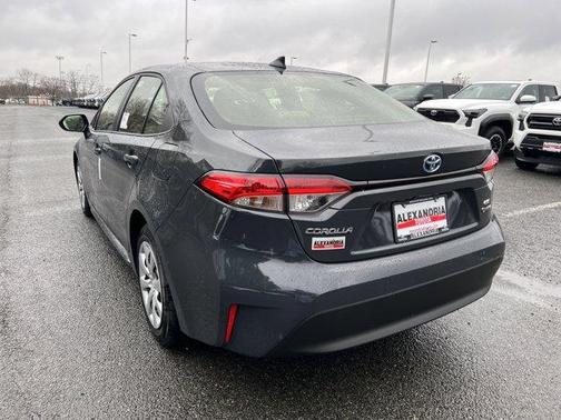2025 Toyota Corolla Hybrid LE