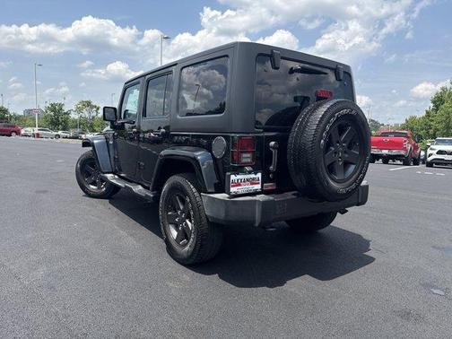 Black Clearcoat 2016 Jeep Wrangler Unlimited Sport
