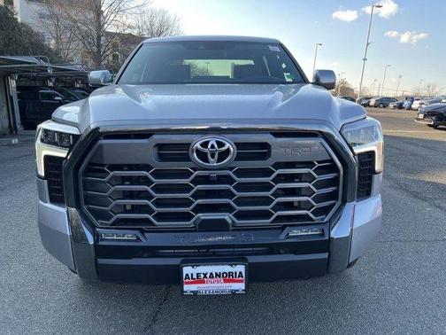 2025 Toyota Tundra Hybrid Platinum