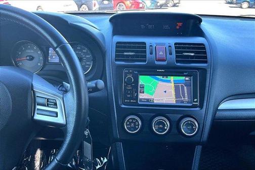 Ice Silver Metallic 2014 Subaru XV Crosstrek 2.0i Limited