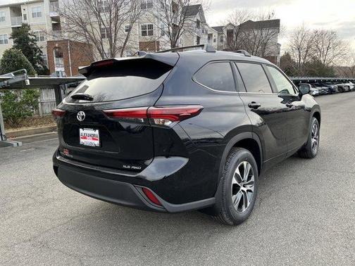 2026 Toyota Highlander Limited