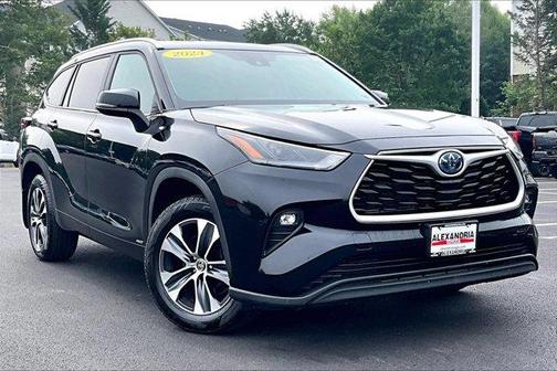 2024 Toyota Highlander Hybrid XLE