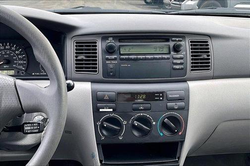 2004 Toyota Corolla CE