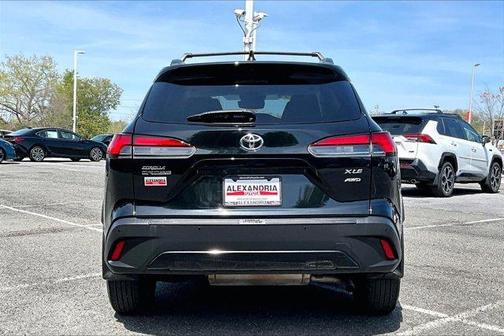 2024 Toyota Corolla Cross XLE