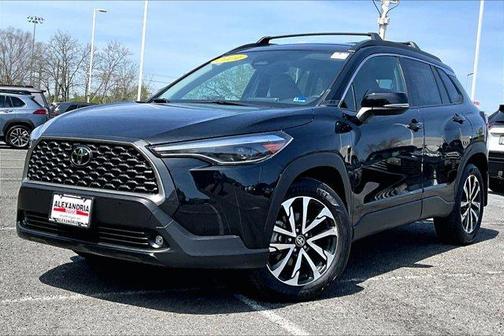 2024 Toyota Corolla Cross XLE
