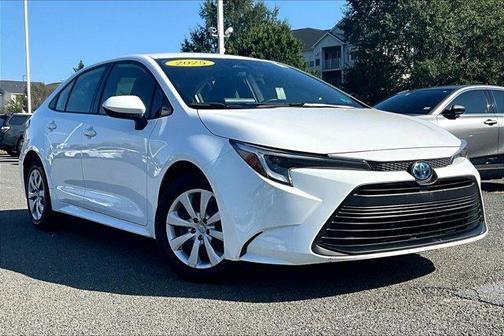 2025 Toyota Corolla Hybrid 