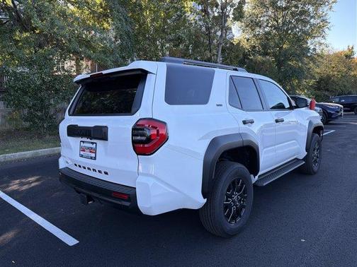 Ice 2026 Toyota 4Runner SR5