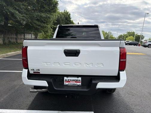 Ice 2026 Toyota Tacoma SR5