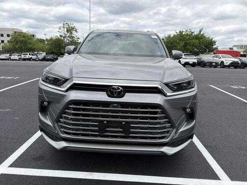 Metal 2026 Toyota Grand Highlander Hybrid MAX Platinum