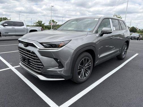 Metal 2026 Toyota Grand Highlander Hybrid MAX Platinum